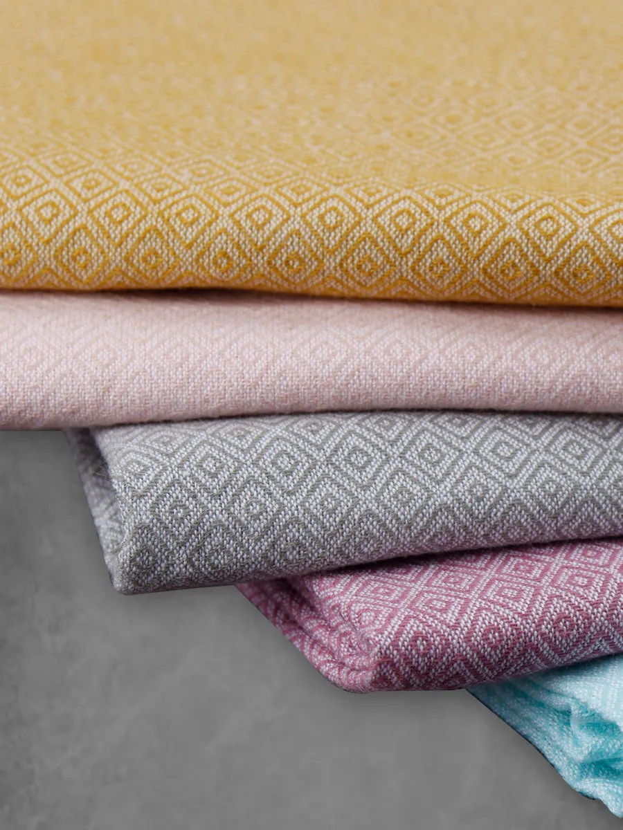 100% Cotton Fast Absorbent Diamond Design Colour Bath Towel 1053 (Pack of 2)