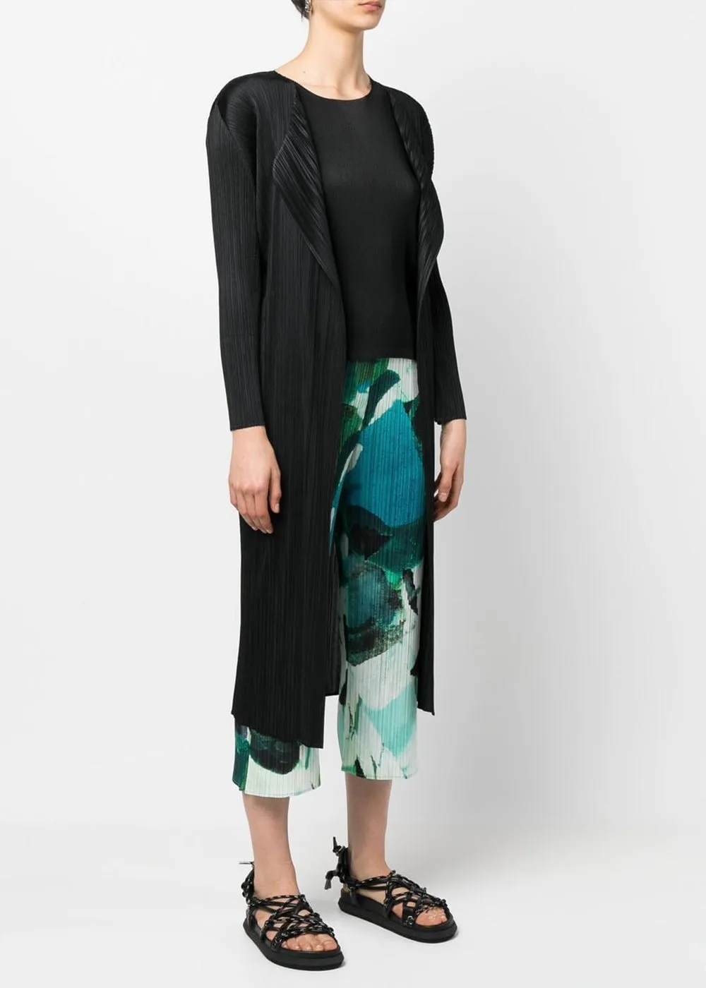 Black Basics Pleated Coat