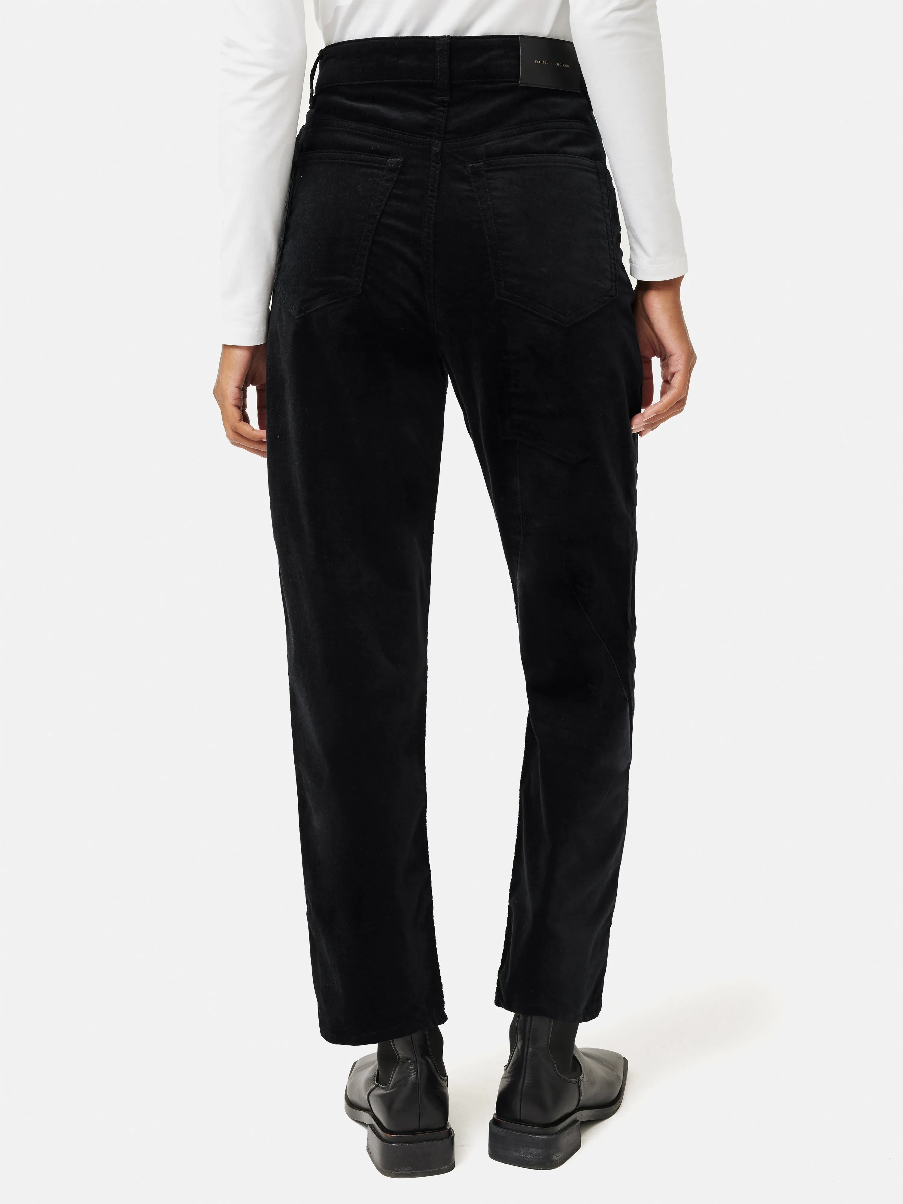 Delmont Velvet Tapered Jean | Black