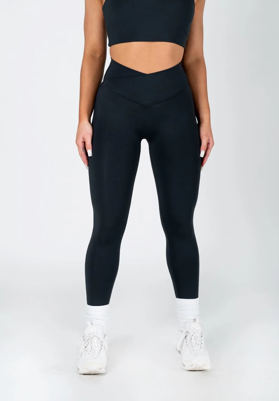 FlexSweat Crossover Sculptseam™ Legging Black