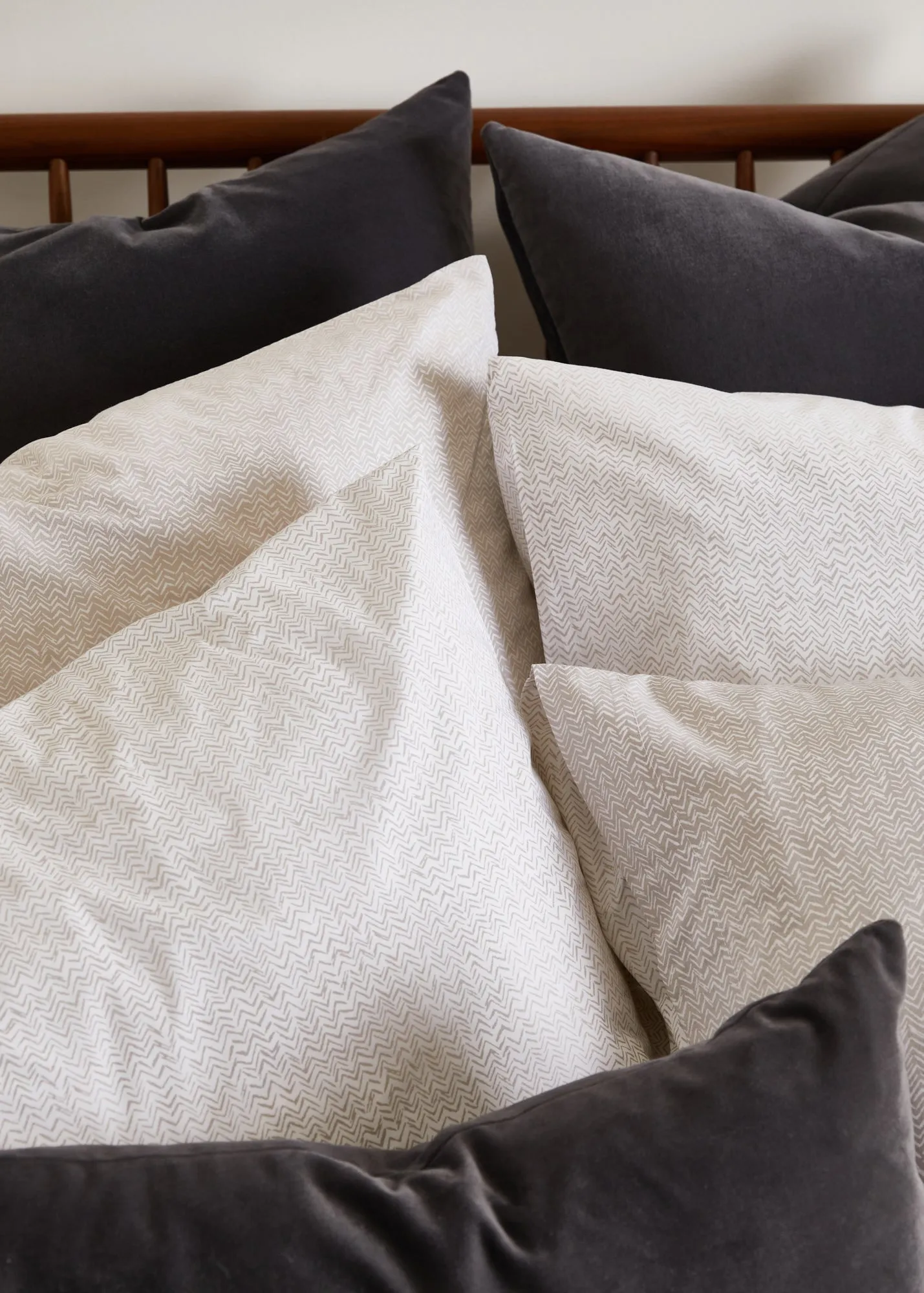 Foxford Nacre Weave Pillowcase Set