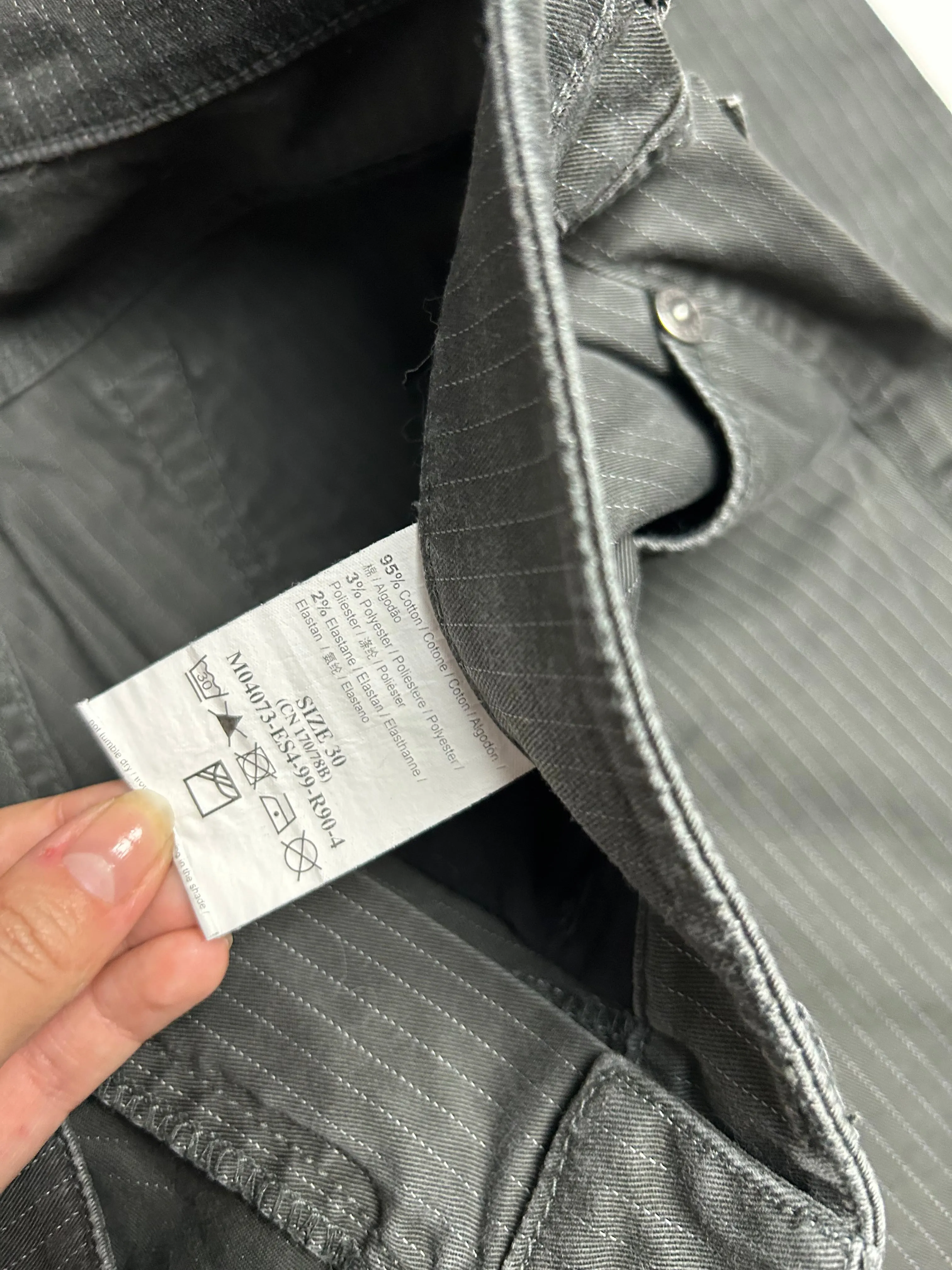 Grey denim low waist baggy pants (M)