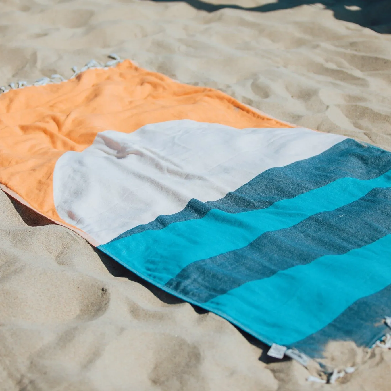 Sand Cloud x Surfrider Geo Sunset Towel