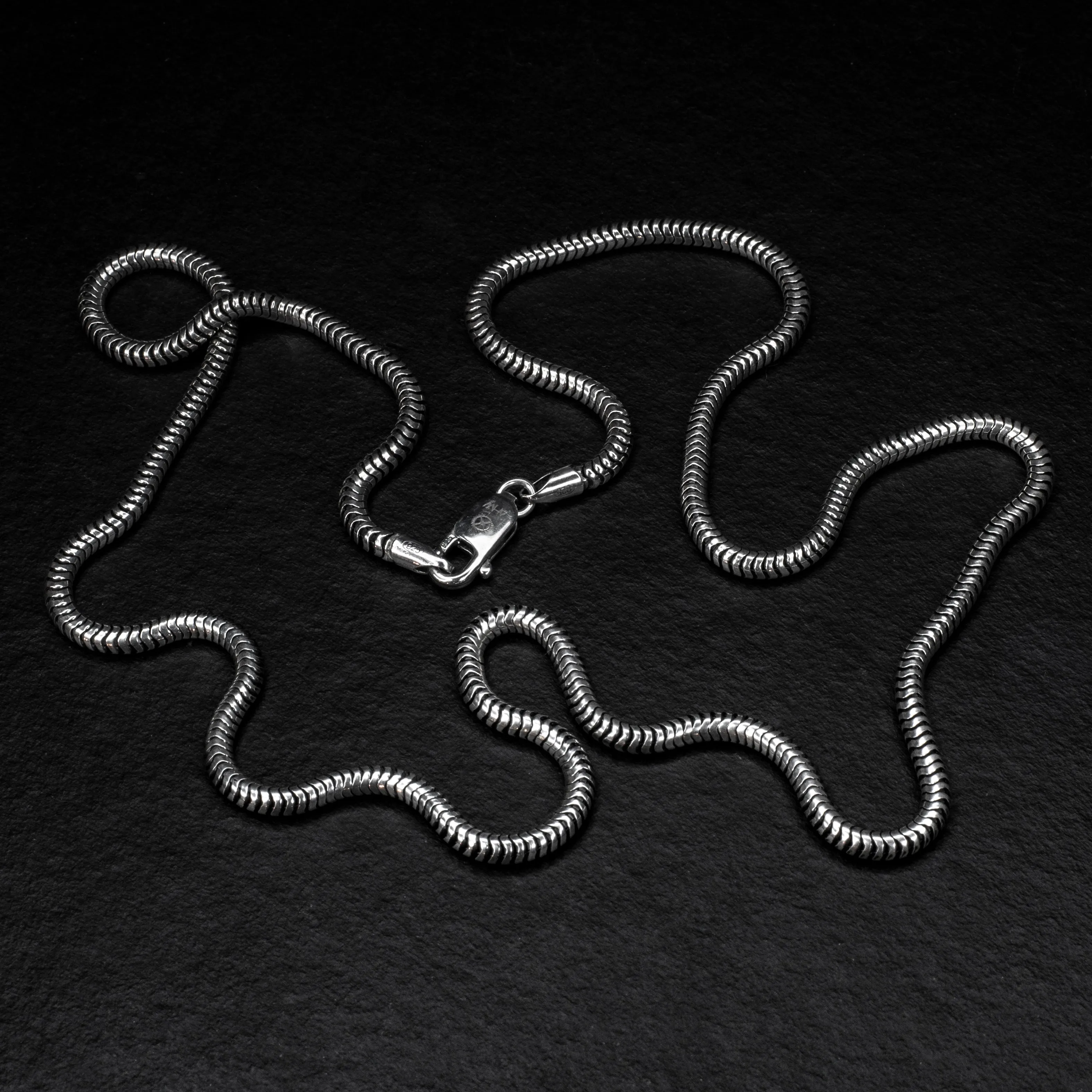 SNAKE CHAIN