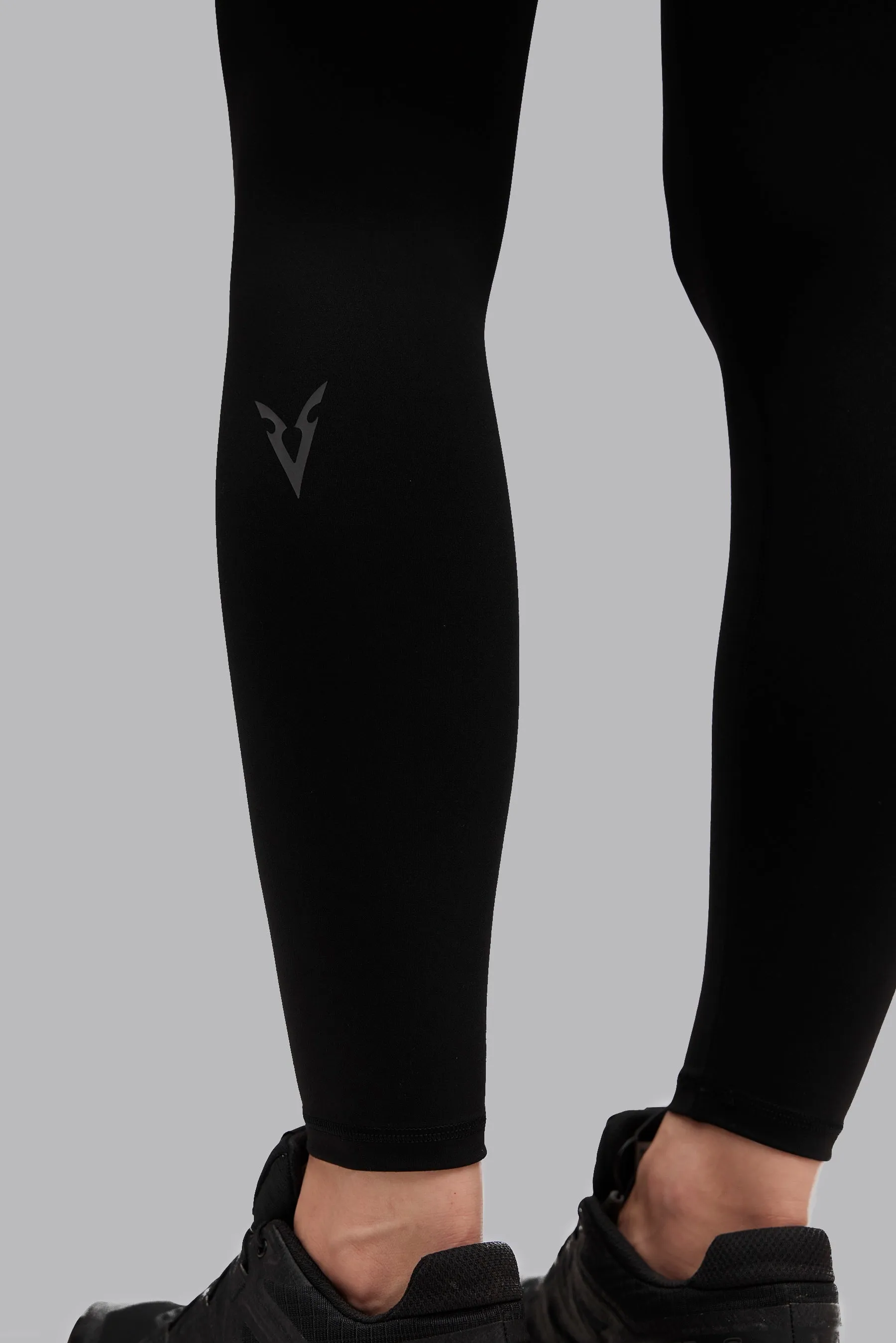 V_SCULPT® 7/8 LEGGINGS - Black